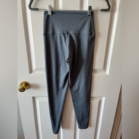 SET Active LUXFORM® Soft LEGGINGS in RIVER sx S - Picture 2 of 9